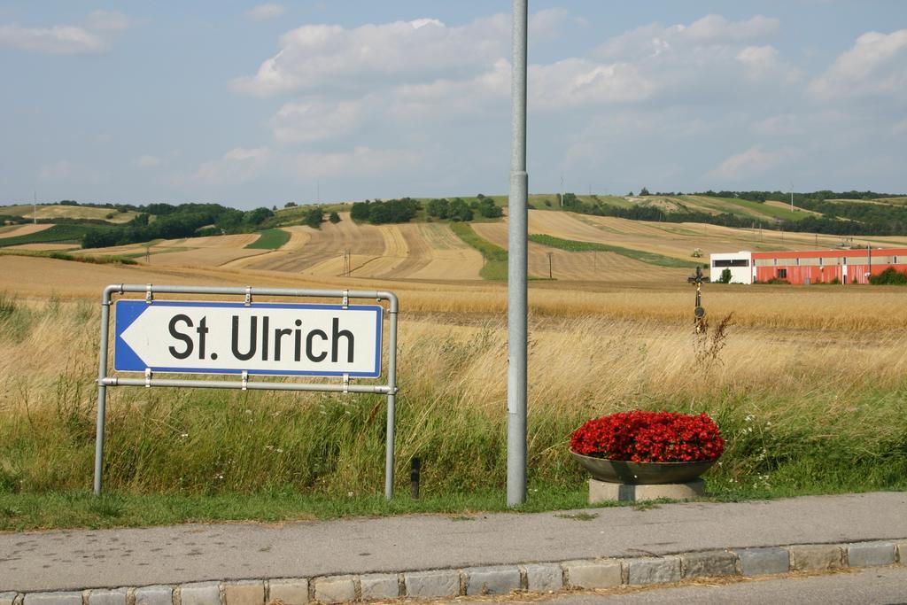 Weingut Martinshof Hotell Sankt Ulrich  Eksteriør bilde